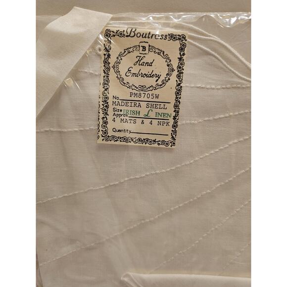 Irish Linen 8 Placemats & 8 Napkins Boutross Madeira Shell Set Hand Embroidery - Picture 2 of 14